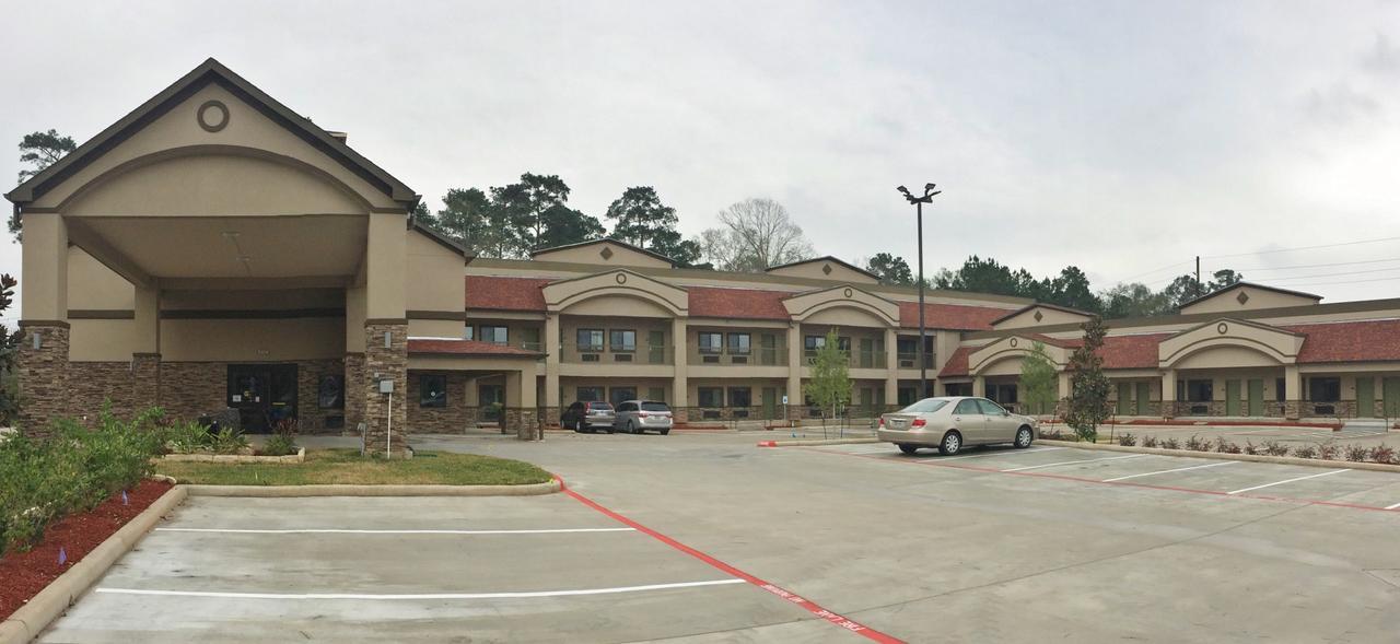 Scottish Inn & Suites - Conroe Exteriér fotografie