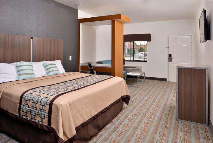 Scottish Inn & Suites - Conroe Exteriér fotografie