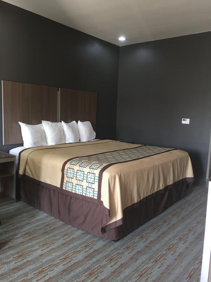 Scottish Inn & Suites - Conroe Exteriér fotografie